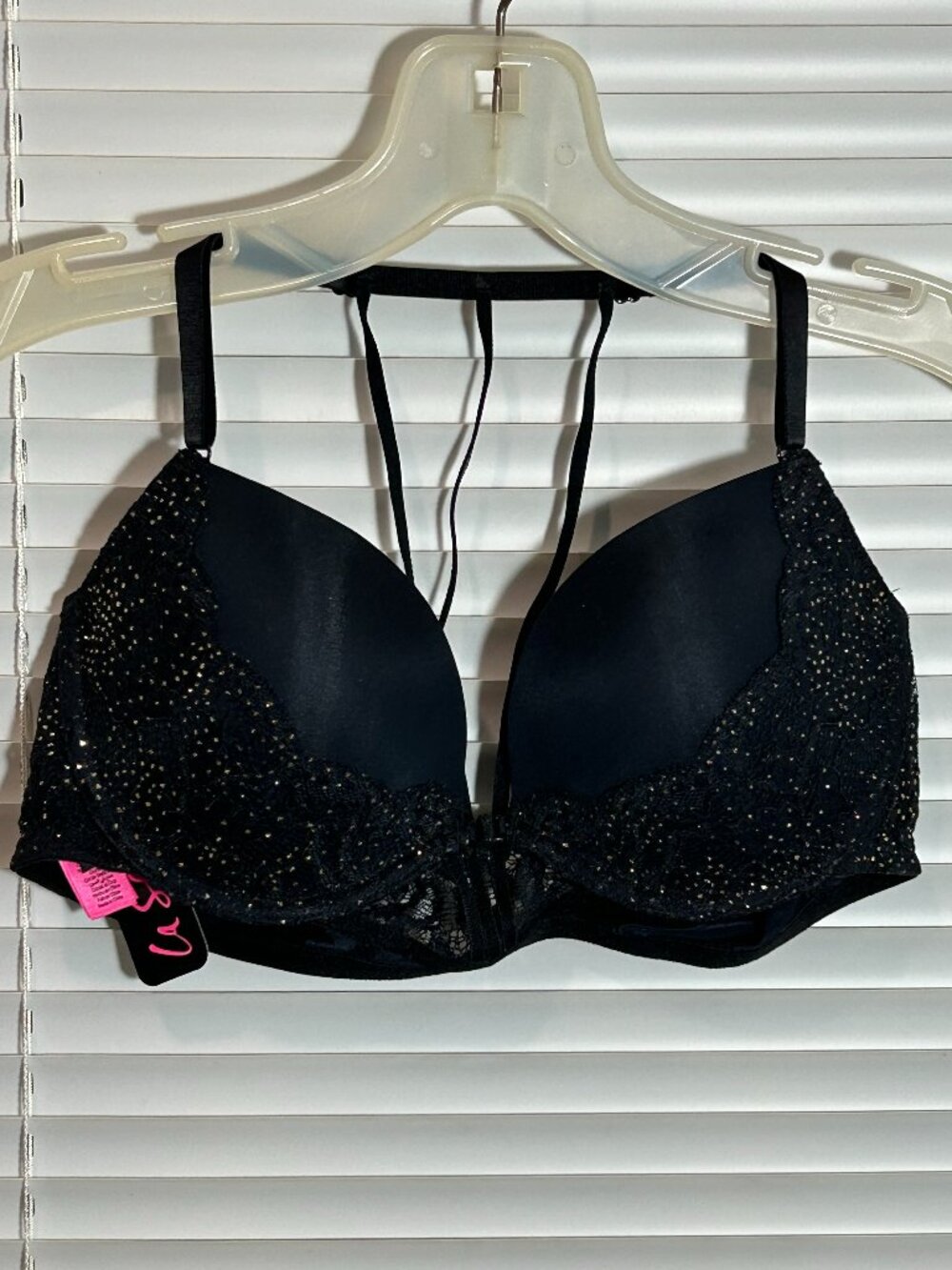NWT La Zenza black shiny bead decorated push up bra. Size 36B